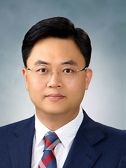 김상용 사진