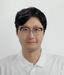 김영훈 사진